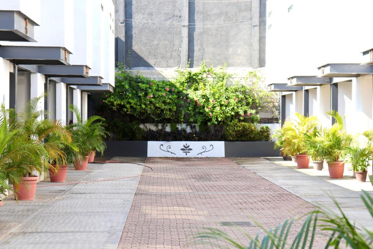 סאיוליטה Hotel Samanu מראה חיצוני תמונה